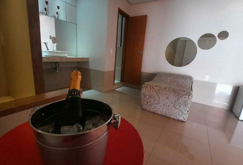Motel Hora Extra