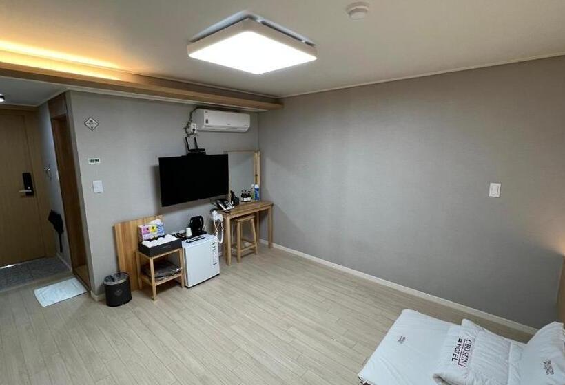 فندق على الطريق Tongyeong  Chosun