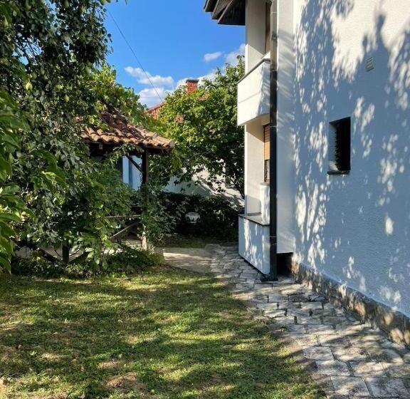 پانسیون Vidikovac Vrnjačka Banja