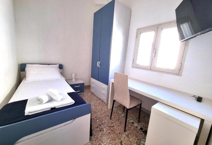 Templari Suite   B&b Mesagne