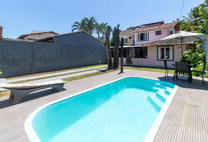 تختخواب و صبحانه Suítes Valdira