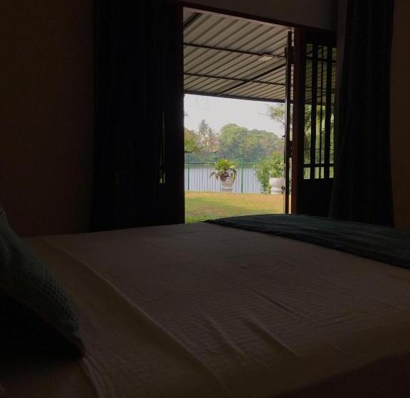酒店 Amani Lake Resort