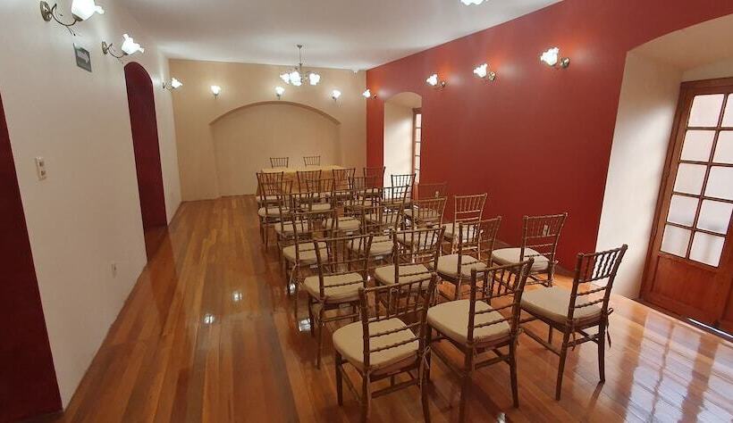 هتل Boutique Vivenzo