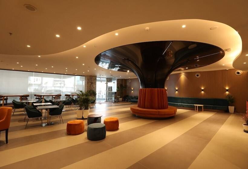 هتل Holiday Inn Express & Suites Jaipur Gopalpura