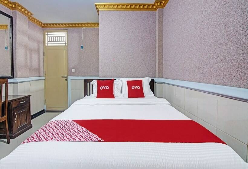 هتل O Fitriaendika Residence Near Pasar Raya Padang