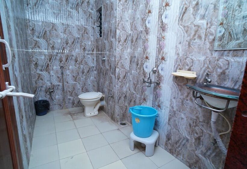 Отель The Royal Heaven Resort