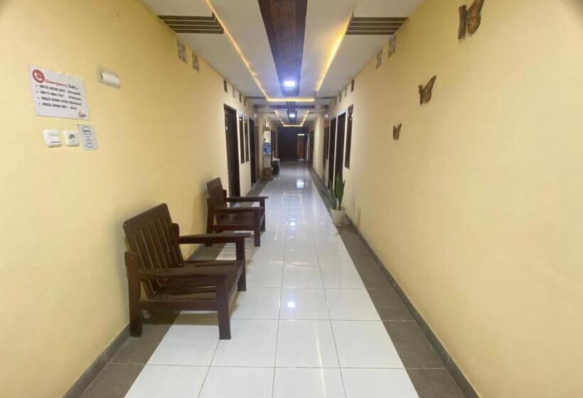 فندق Villa Matano Sorowako 2 Redpartner