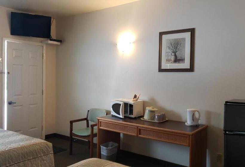 汽车旅馆  Calabogie Motor Inn