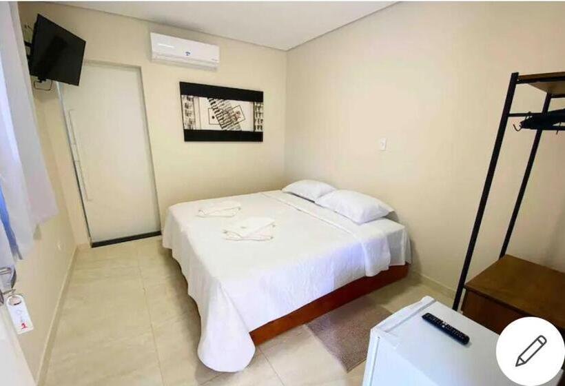 ペンション A Pousadinha