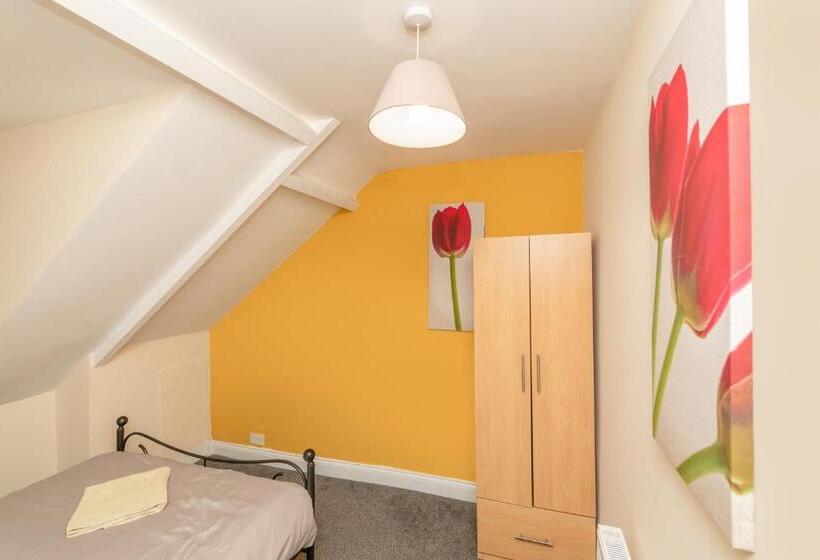 Pensão City Centre Large Luxury Rooms Free Parking