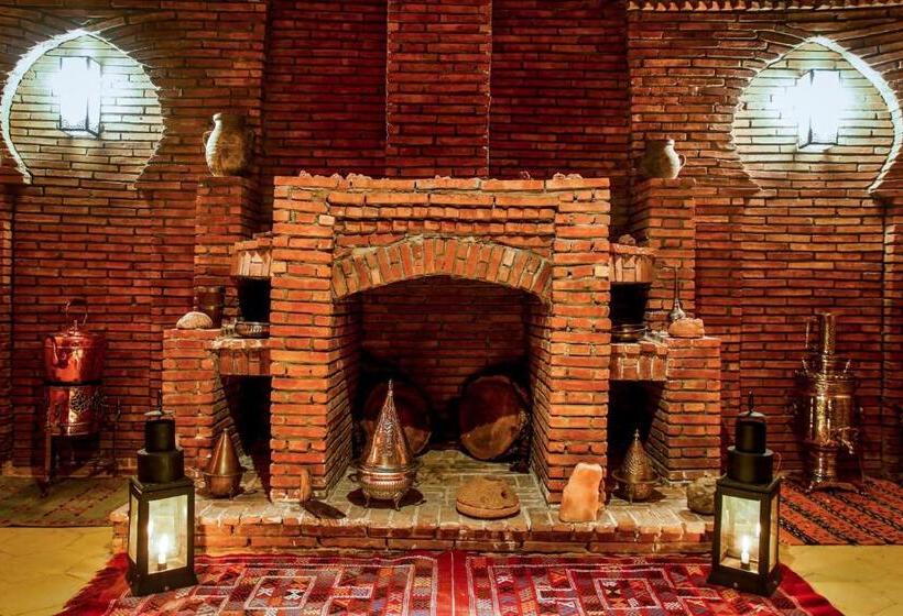 بنسيون Dar Marco Polo