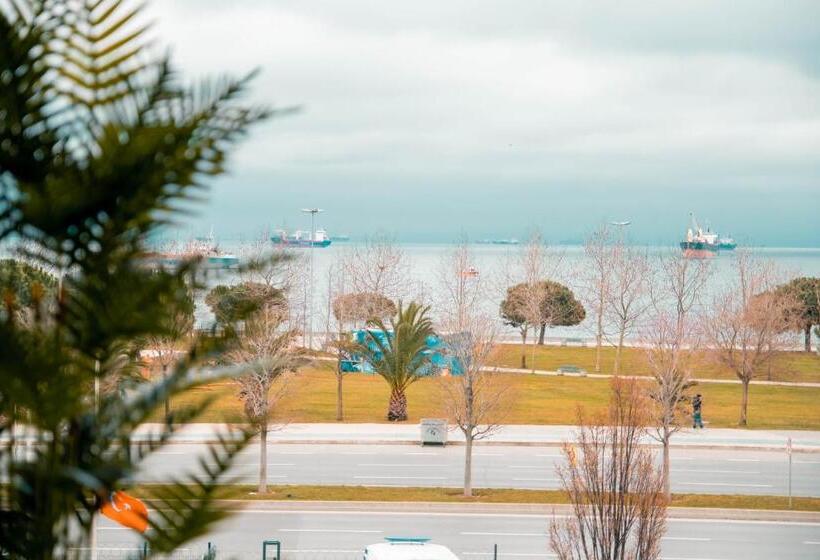 호텔 Destiny Marine