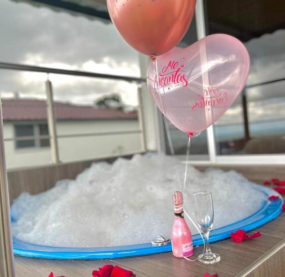 هتل Mirador El Paraiso Glamping