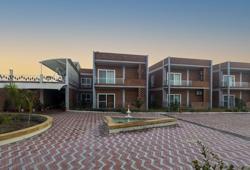 فندق Innbox Farmstay   Rajpura Punjab