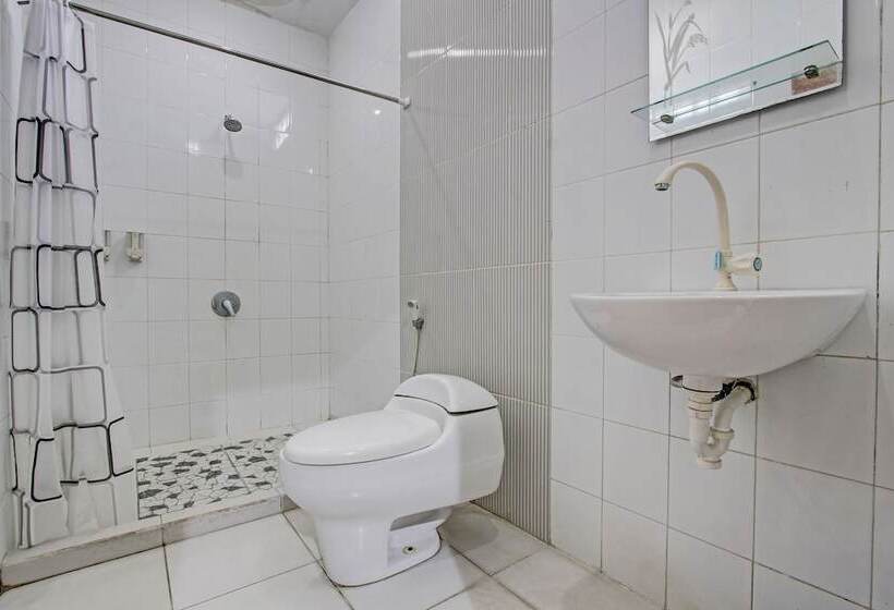 هتل Oyo 91920 Pondok Ku Inn Syariah