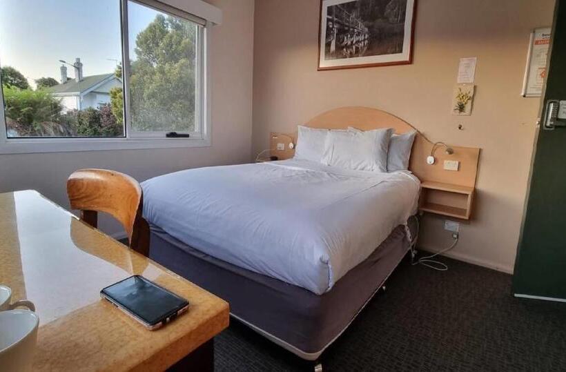 هتل The Dannebrog Lodge