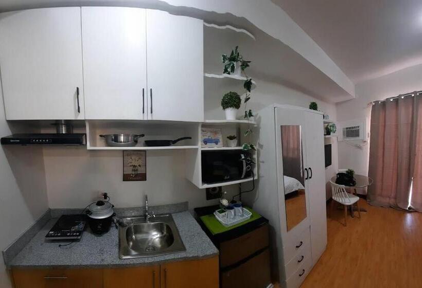 Mesaverte Deluxe Studio With Balcony