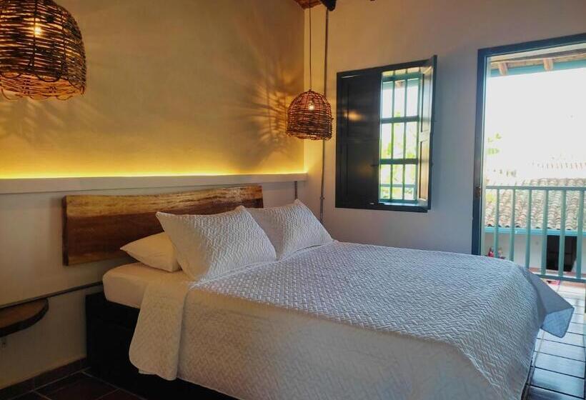 پانسیون Trip Monkey Girón