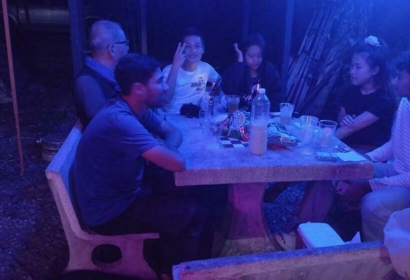 هاستل Mae Sot Commune