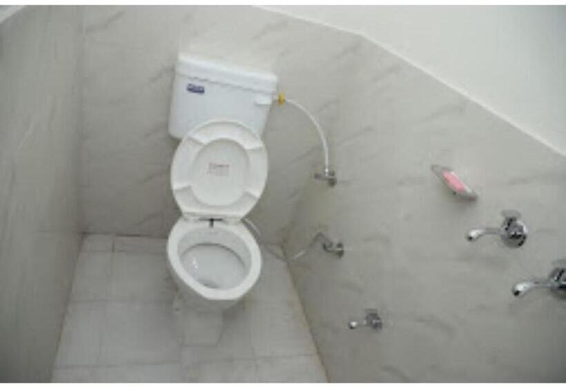 בית מלון כפרי The Jungle View Resort & Restaurant, Bhogpur