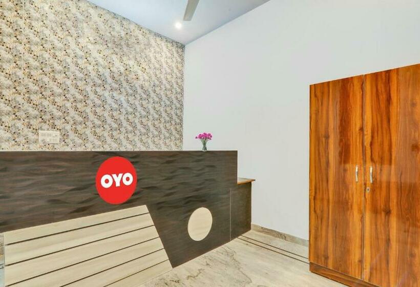 酒店 Oyo Flagship 70374  C R K Inn