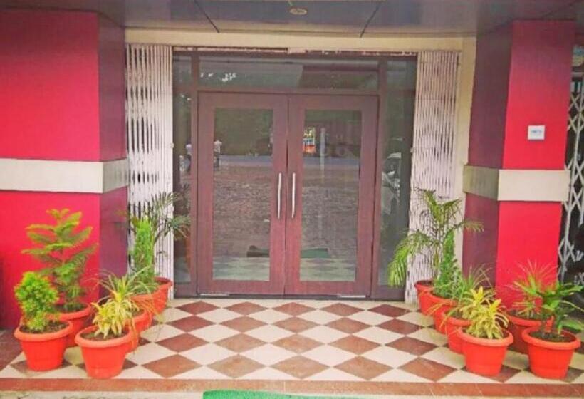 فندق Royal Palace, Begusarai