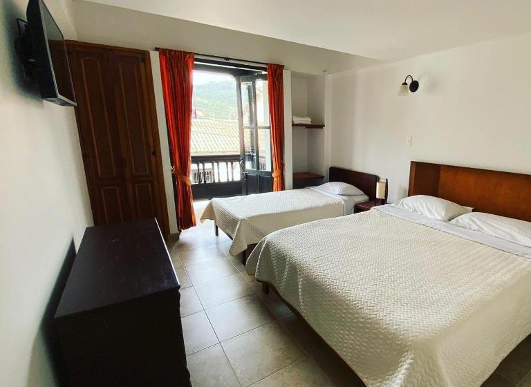 هتل San Gabriel Hospedería