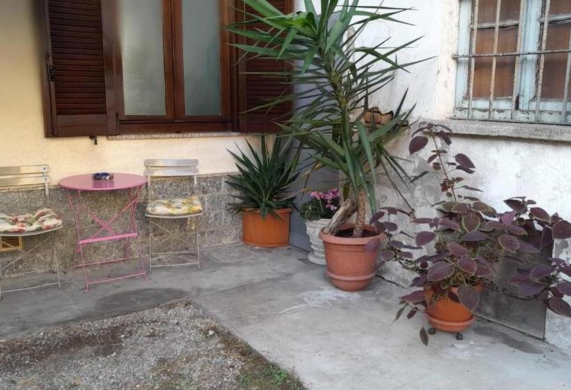 مبيت وإفطار Lo Sciuro