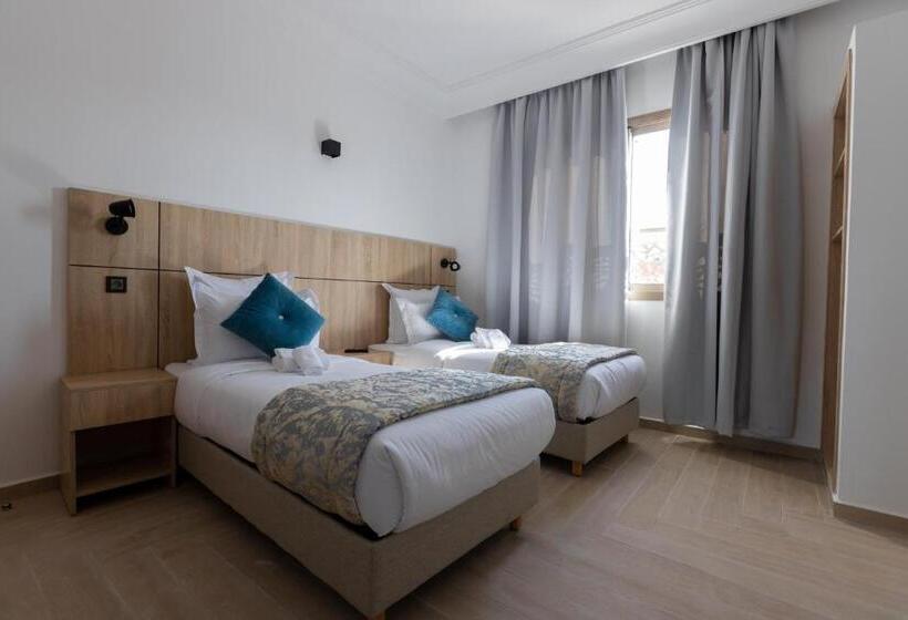 בית מלון כפרי Karam City