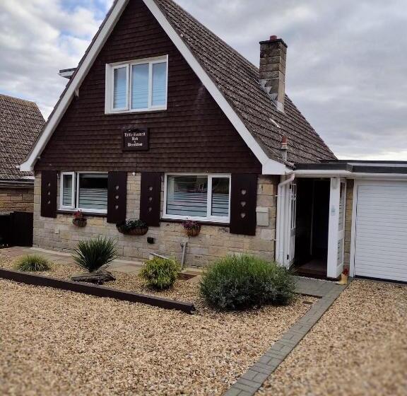 Little Bassett Bed & Breakfast