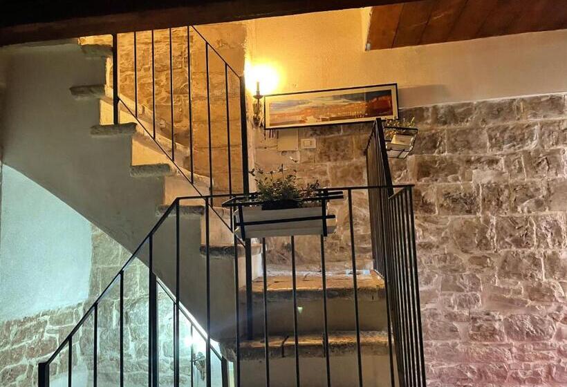 پانسیون Via Vecchia Dei Postriboli