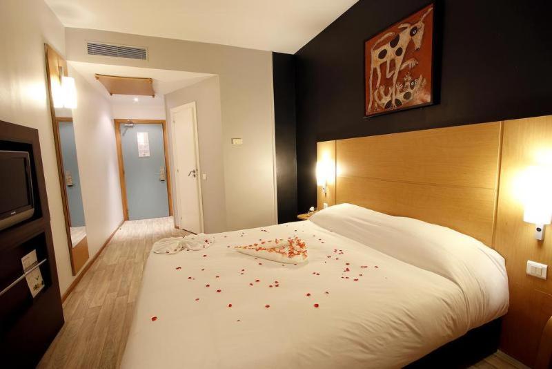 منتجع Hôtel Fnideq Senator