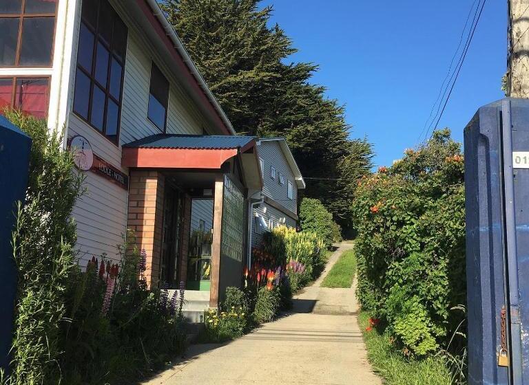 مبيت وإفطار Estación Náutica   Aeropuerto