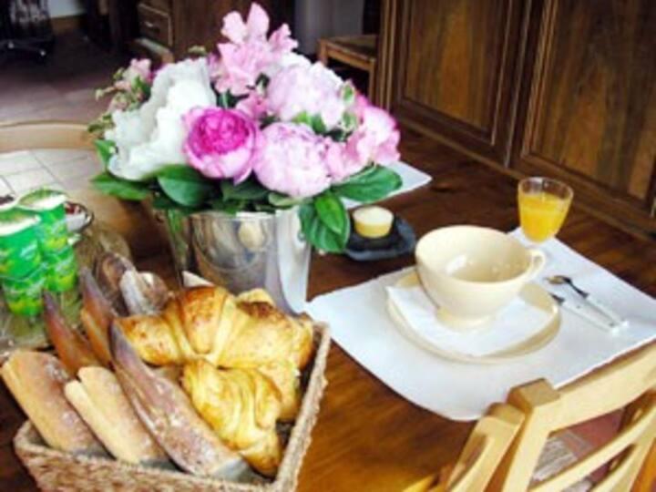 مبيت وإفطار Le Clos Saint Jean