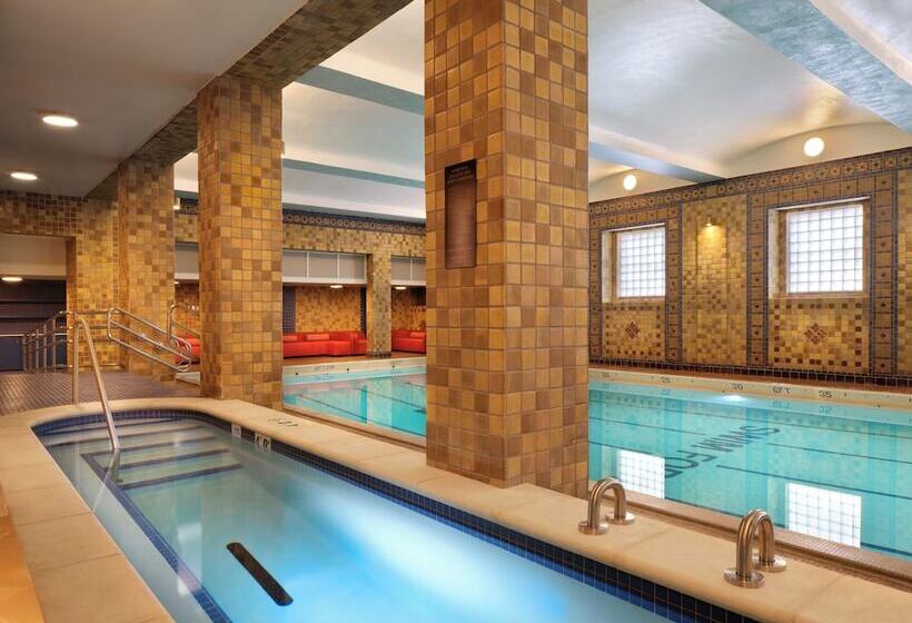 21c Museum Hotel St Louis