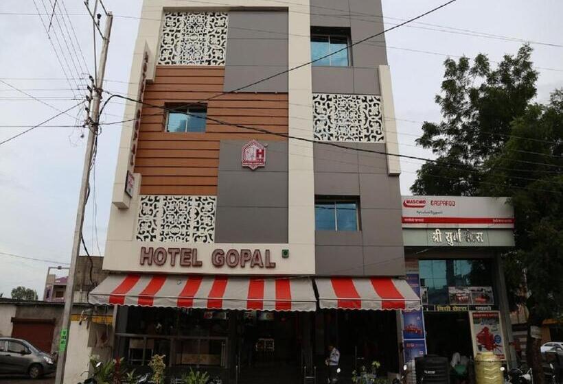 ホテル Gopal, Khargone