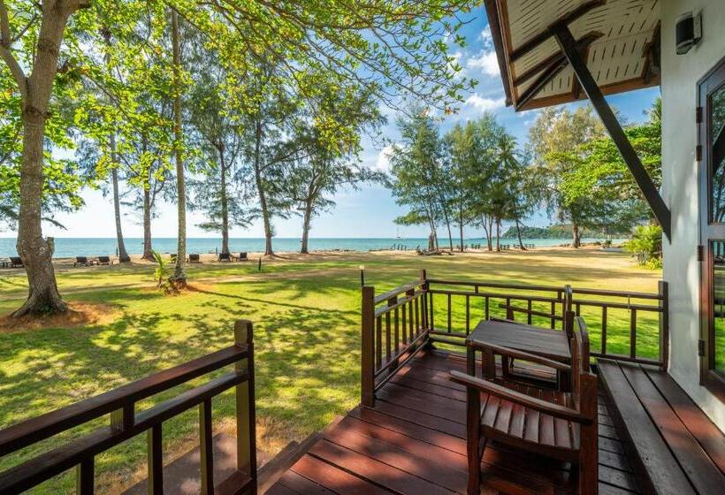 هتل Koh Chang Longstay Resort