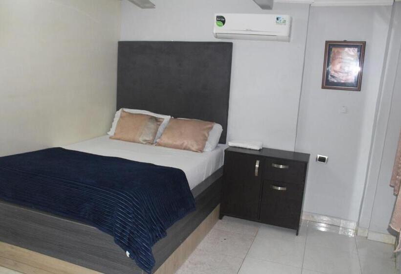 هتل Primavera Riohacha