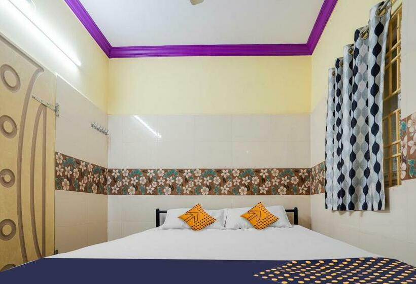 فندق Spot On New Royal Lodge