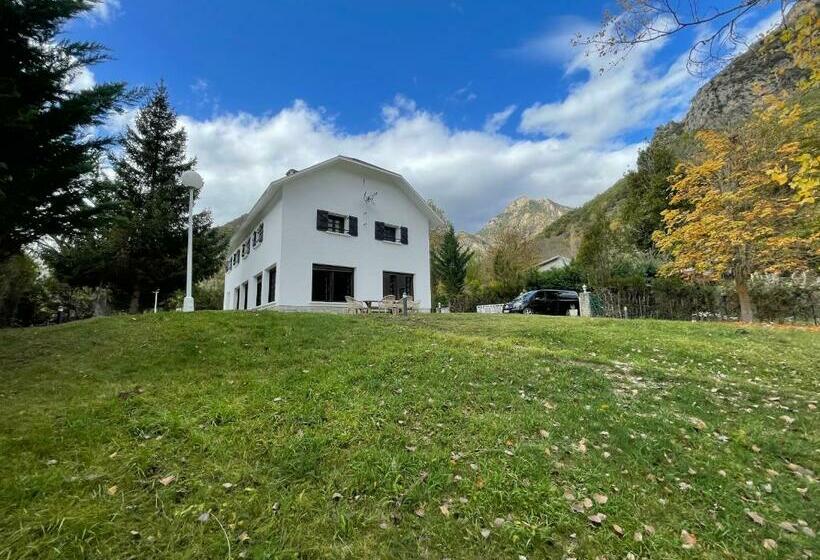 Mirador Del Valle Bed & Breakfast