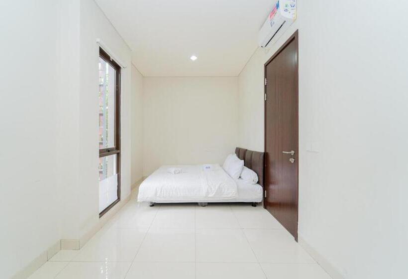فندق صغير Apik Kamila Bsd