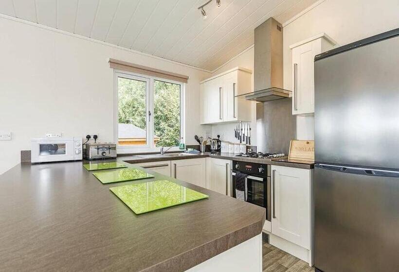 리조트 Bucklegrove Holiday Park