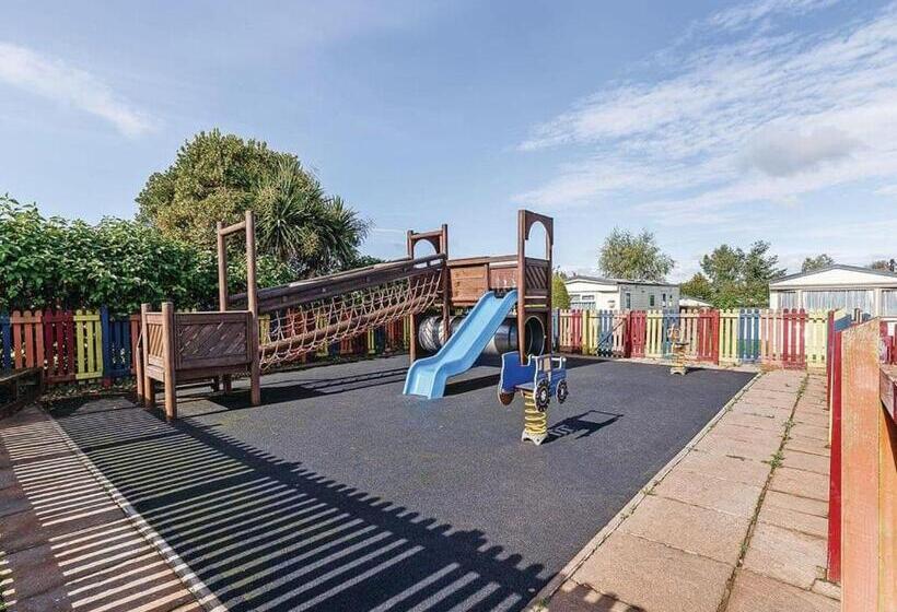 리조트 Bucklegrove Holiday Park