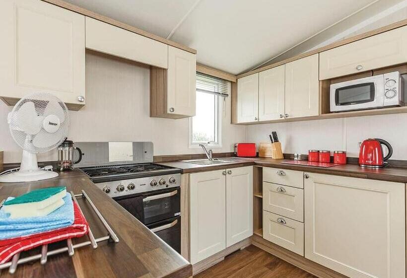 리조트 Bucklegrove Holiday Park