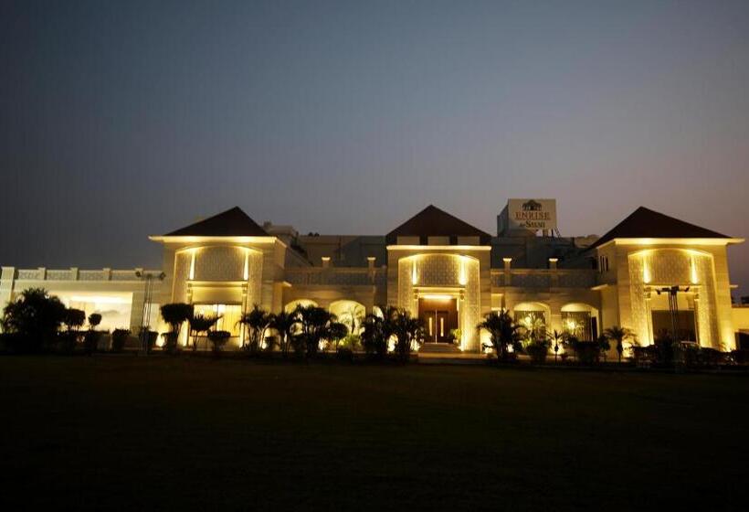 בית מלון כפרי Enrise By Sayaji Rewa