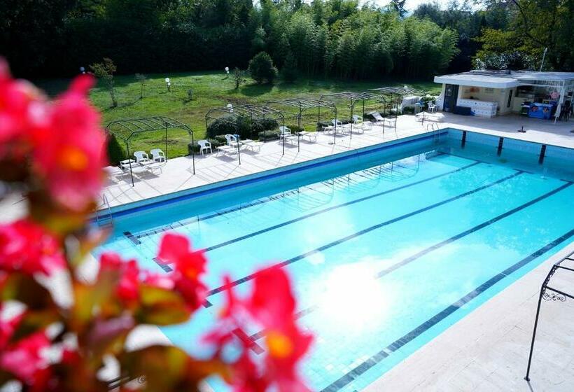 فندق Hotiday Room Collection   Fiuggi