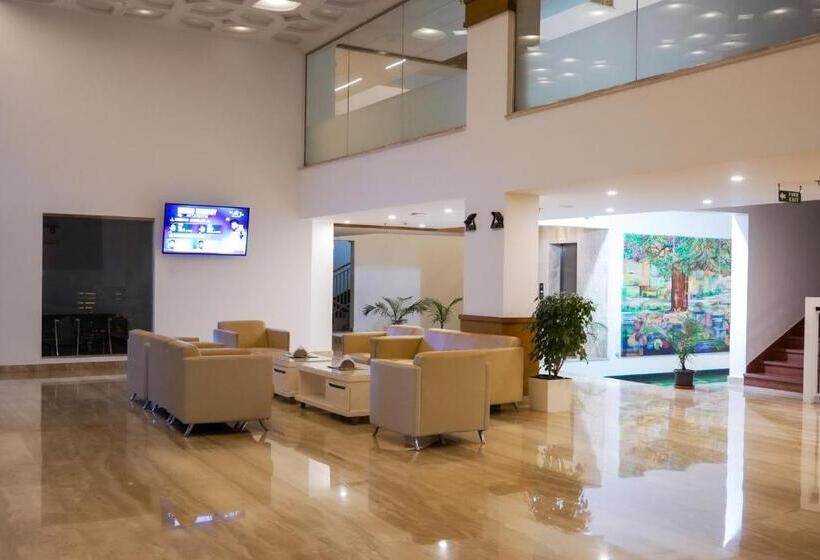 酒店 Tea Tree Suites Manipal