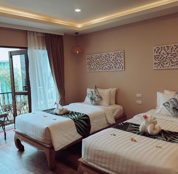 هتل Vannee Golden Sands Beachfront Resort