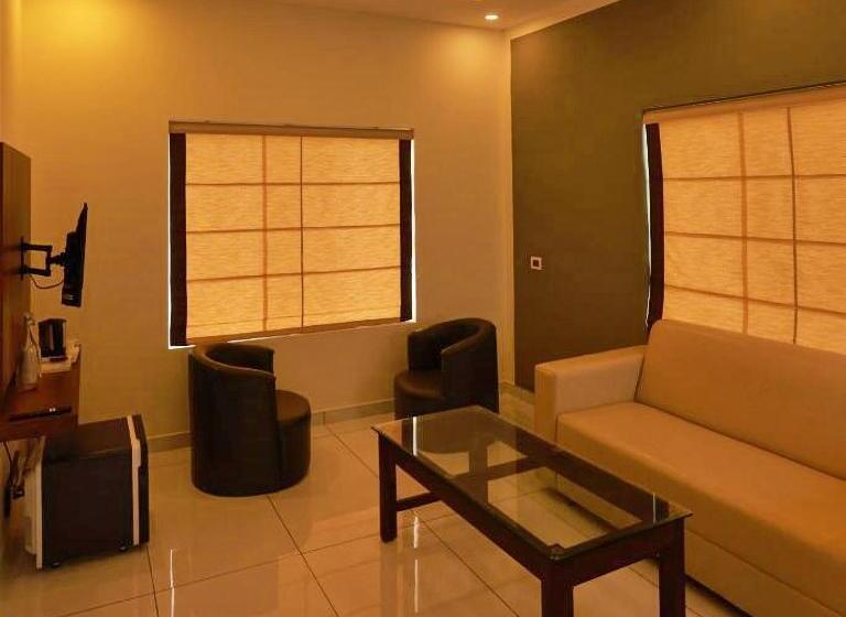 The Windy Mist Resort Munnar