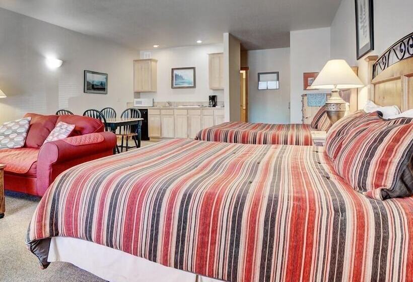 Bed and Breakfast Eagle Fire Lodge & Cabins